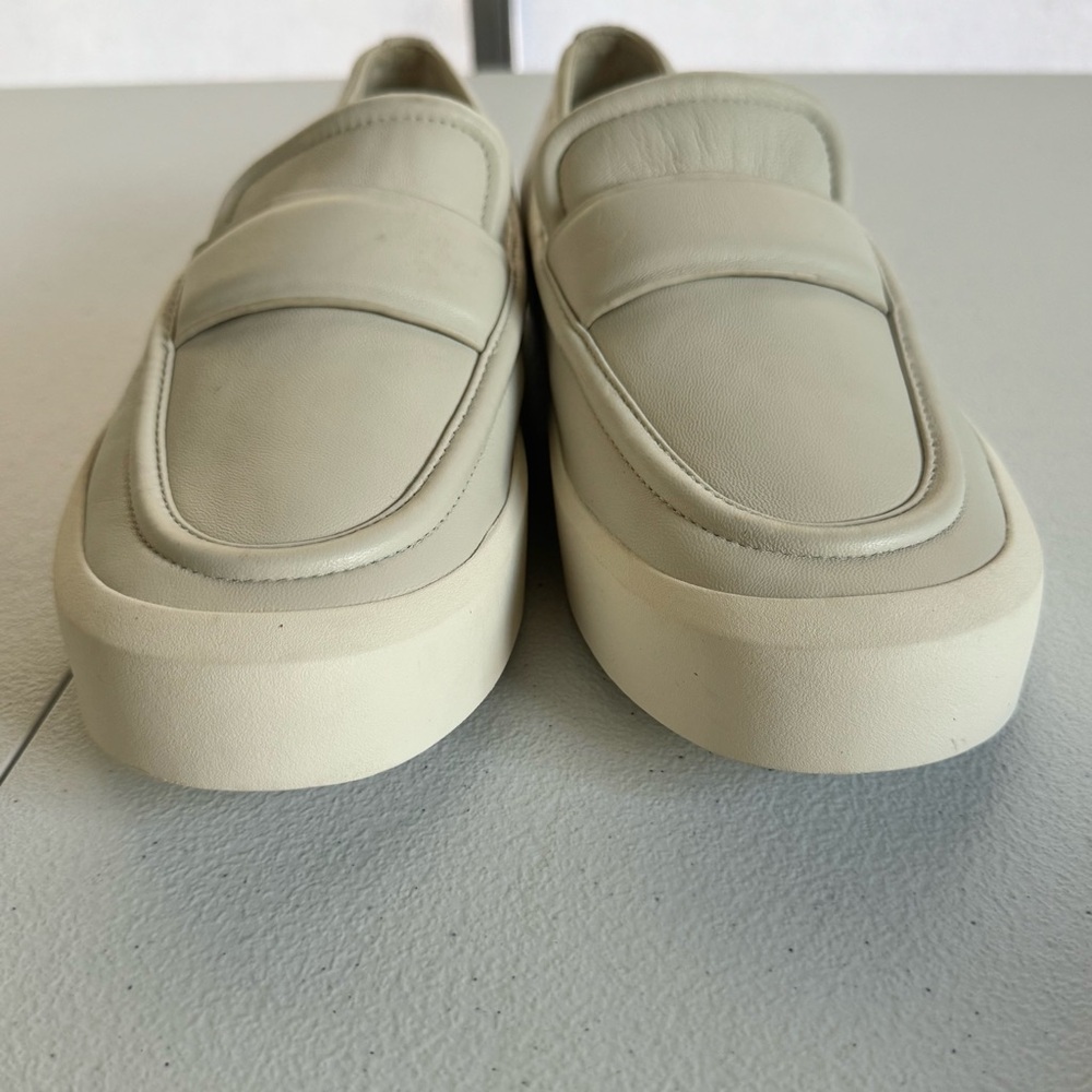 Vince Ghita Leather Slip-on Platform loafers Thick Rubber Sole Size 10 - Picture 3 of 10